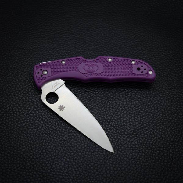 Нож Spyderco Endura 4 Flat Ground, purple
