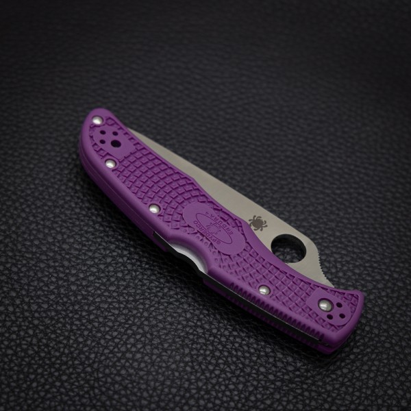 Нож Spyderco Endura 4 Flat Ground, purple