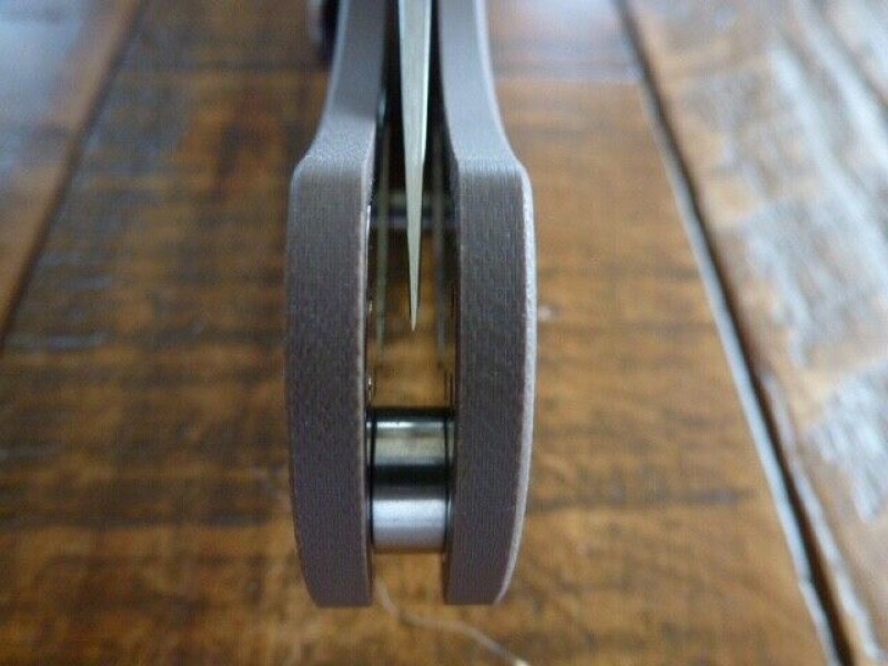 Нож Spyderco Paramilitary 2, Sprint Run, 15V
