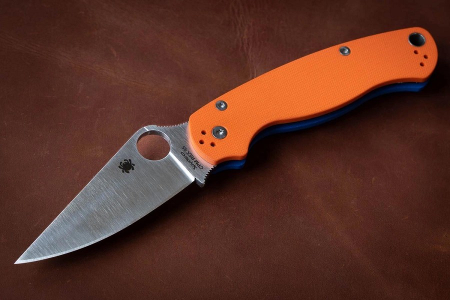Нож Spyderco Paramilitary 2 Orange/Blue REX45, C81GPORBL2 