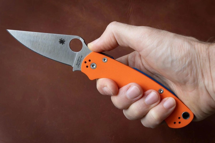 Нож Spyderco Paramilitary 2 Orange/Blue REX45, C81GPORBL2 