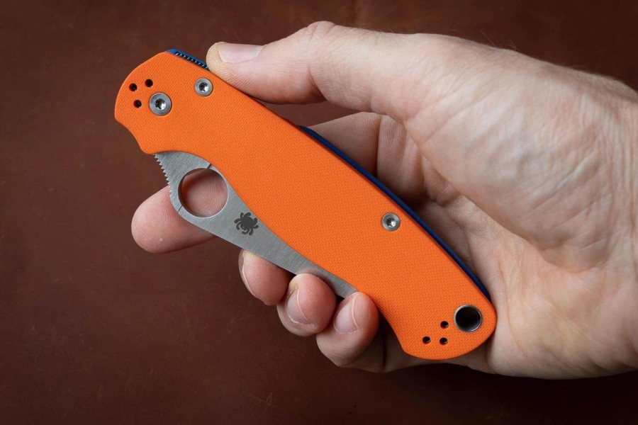 Нож Spyderco Paramilitary 2 Orange/Blue REX45, C81GPORBL2 
