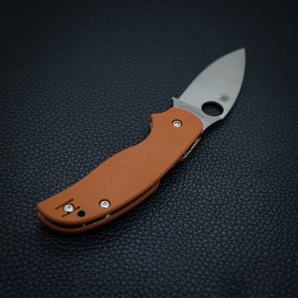Нож Spyderco Sage, CPM REX 121, G-10 Orange