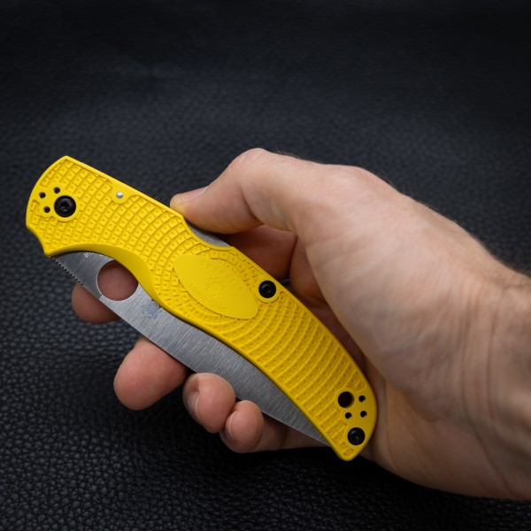 Нож Spyderco Native Chief Lightweight MagnaCut Yellow