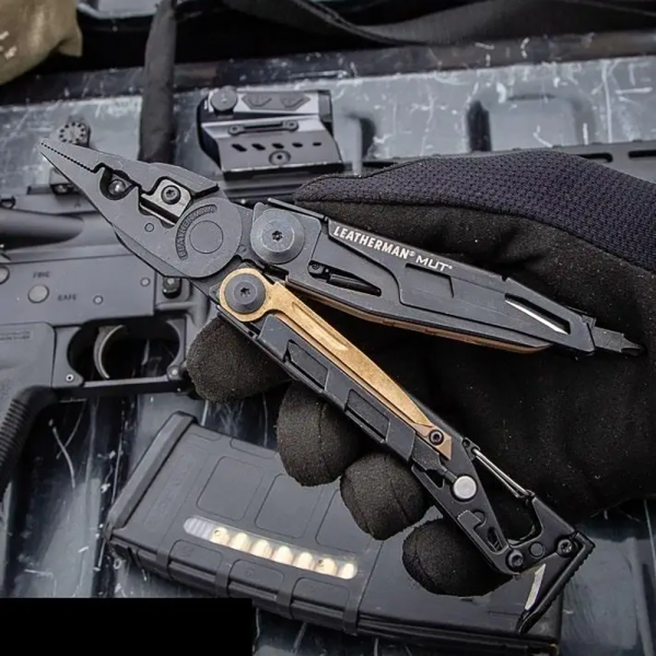 Мультитул Leatherman MUT EOD Black, чохол нейлоновий Molle (олива), sight adjuster