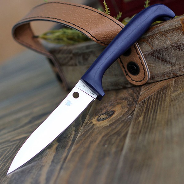 Нож Spyderco Counter Critter, 7Cr17, Plastic Purple