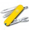 Нож Victorinox Сlassic SD Ukraine Желто-синий 0.6223.8G.2