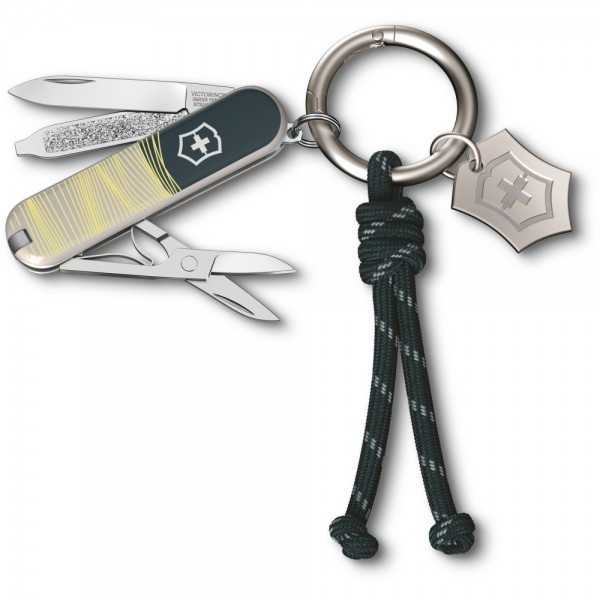 Нож Victorinox Сlassic New York Style 0.6223.E223
