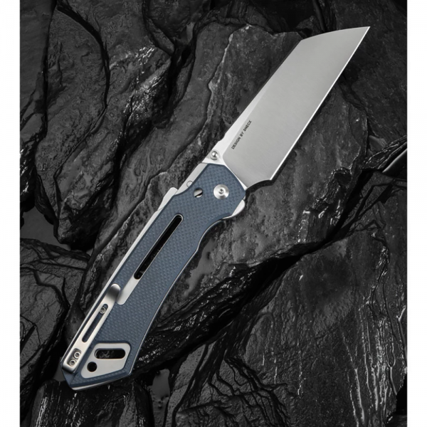Нож Civivi Buster FG Grey C24052-2
