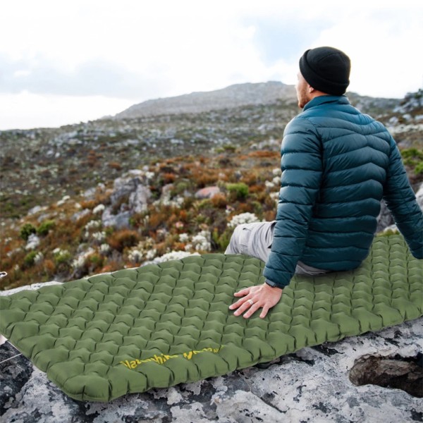Матрас надувной сверхлегкий одноместный Naturehike CNK2450WS014, прямоугольный зеленый