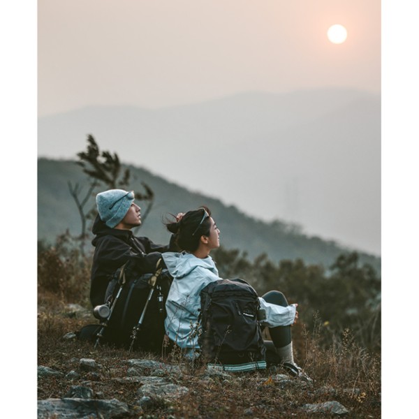 Рюкзак туристический Naturehike Helium CNK2300016, 30+5 л, черный