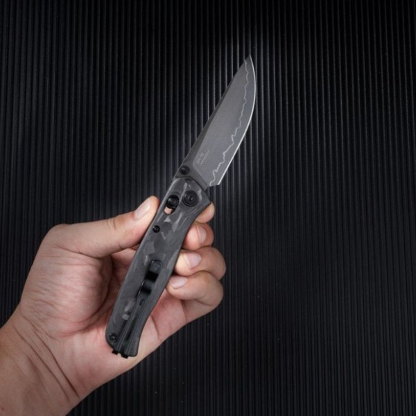 Нож SRM Medal 255L-FB2, Carbon Fiber, Laminated 140Cr Black