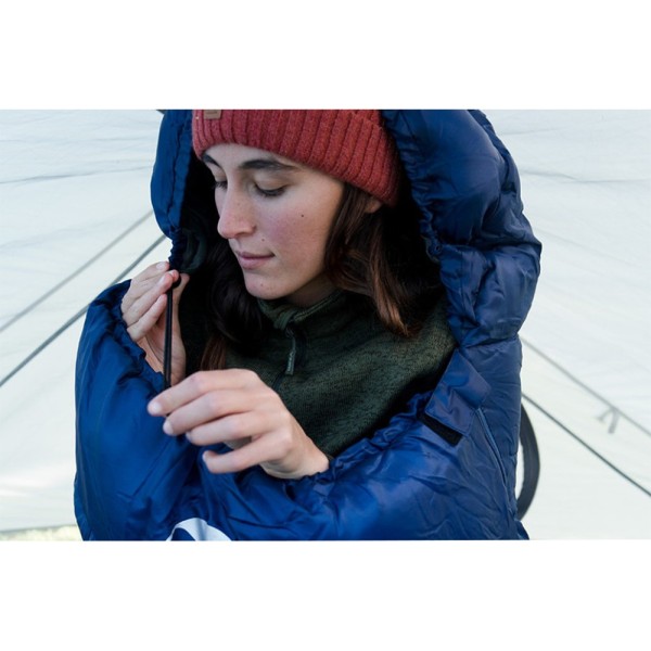 Спальник c капюшоном Naturehike MJ600 CNK2300SD014, темно-синий