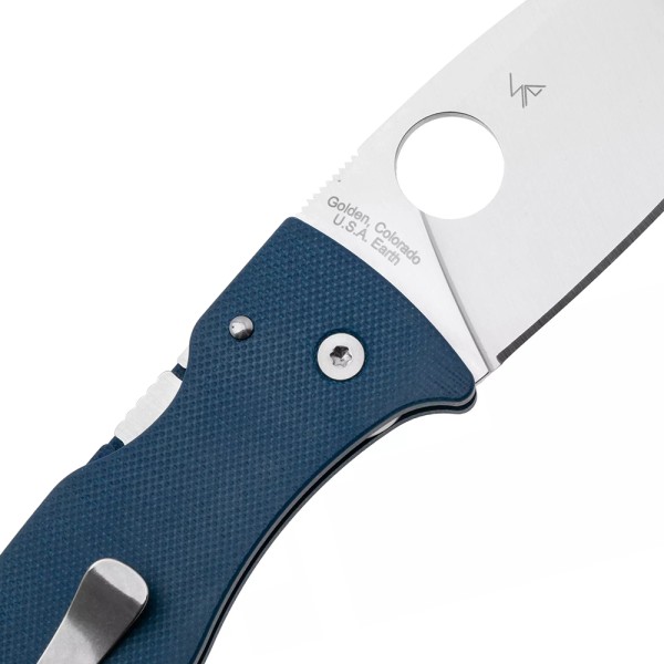 Ніж Spyderco Bodacious Cobalt blue