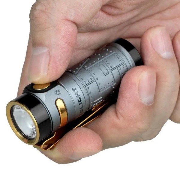 Ліхтар Olight Baton 4 Fighter Pilot