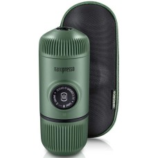 Портативна еспресо-кавоварка Wacaco Nanopresso, Зелена, з чохлом, механічна, для меленої кави