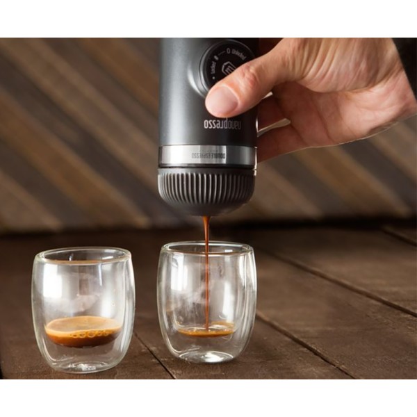 Портативная эспрессо-кофеварка Wacaco Nanopresso, Серая, с чехлом, механическая, для молотого кофе
