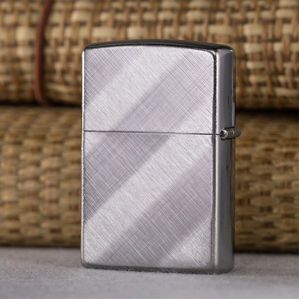 Зажигалка Zippo 28182 Reg Diagonal Weave