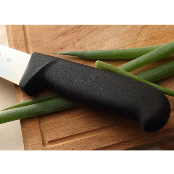Нож кухонный разделочный Victorinox Fibrox 18 см, чёрный, 5.5503.18