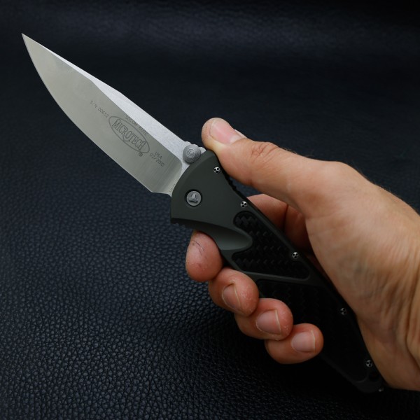 Нож Microtech Socom Elite Green, Carbon Fiber Inserts