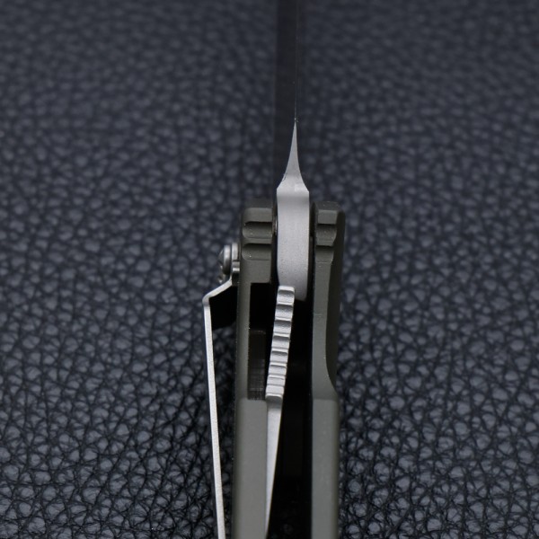 Нож Microtech Socom Elite Green, Carbon Fiber Inserts