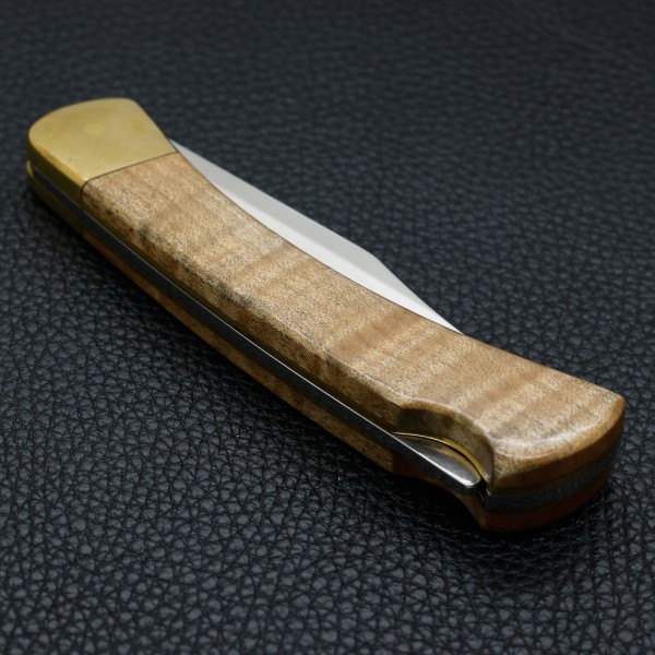 Нож Buck 110 Folding Hunter, Danny Collection, curly maple, 440C, 1 из 28 made