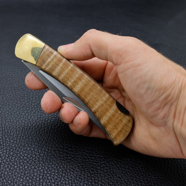 Нож Buck 110 Folding Hunter, Danny Collection, curly maple, 440C, 1 из 28 made