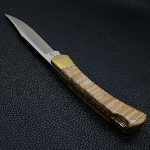 Нож Buck 110 Folding Hunter, Danny Collection, curly maple, 440C, 1 из 28 made