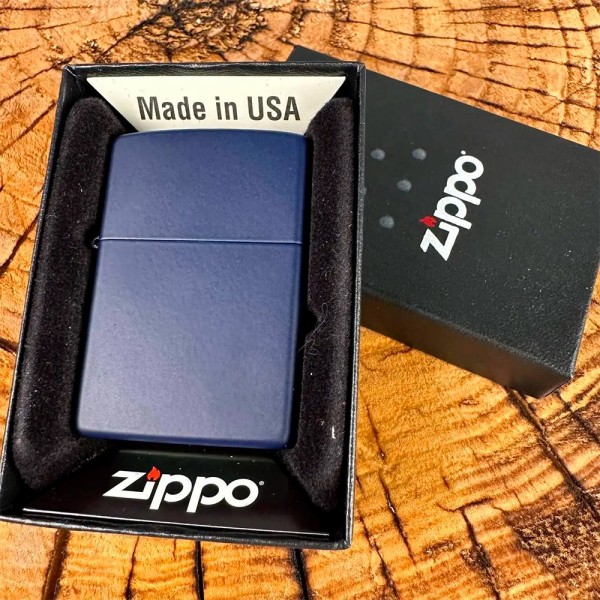 Запальничка Zippo 239 REG Navy Blue Matte