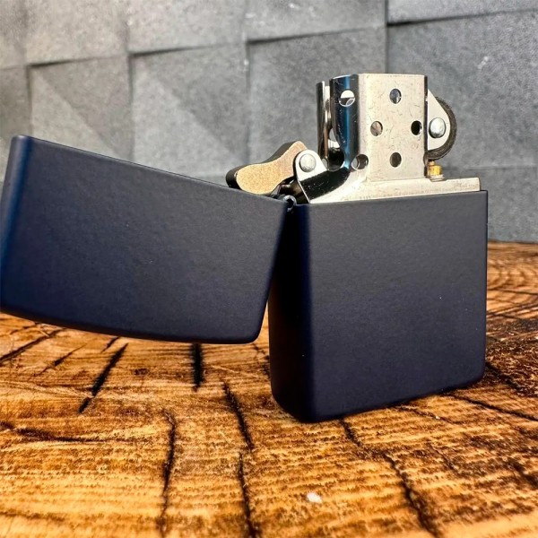 Запальничка Zippo 239 REG Navy Blue Matte