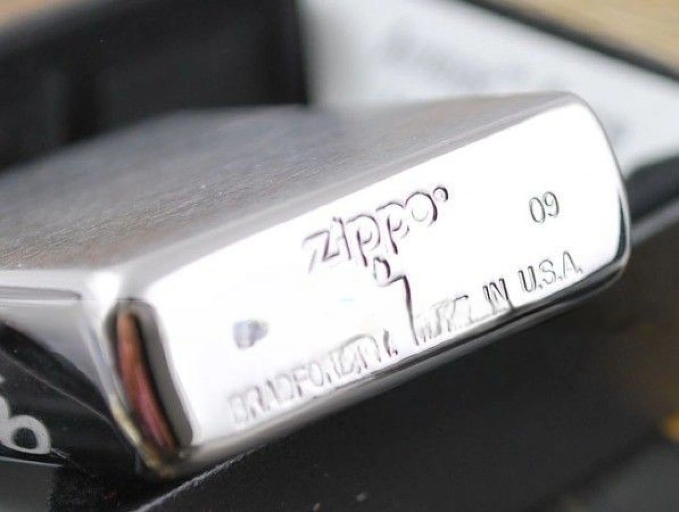 Зажигалка ZIPPO 162 BRUSHED CHROME ARMOR