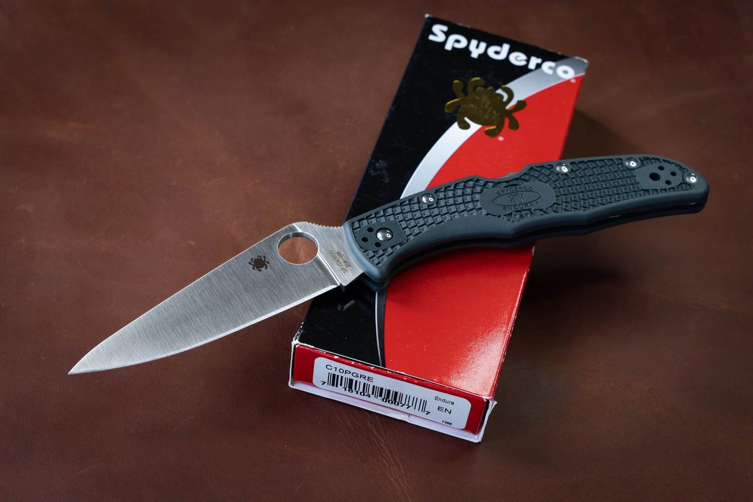 Spyderco Endura 4 ZDP-189 Green C10PGRE - купить в Киеве, цены по