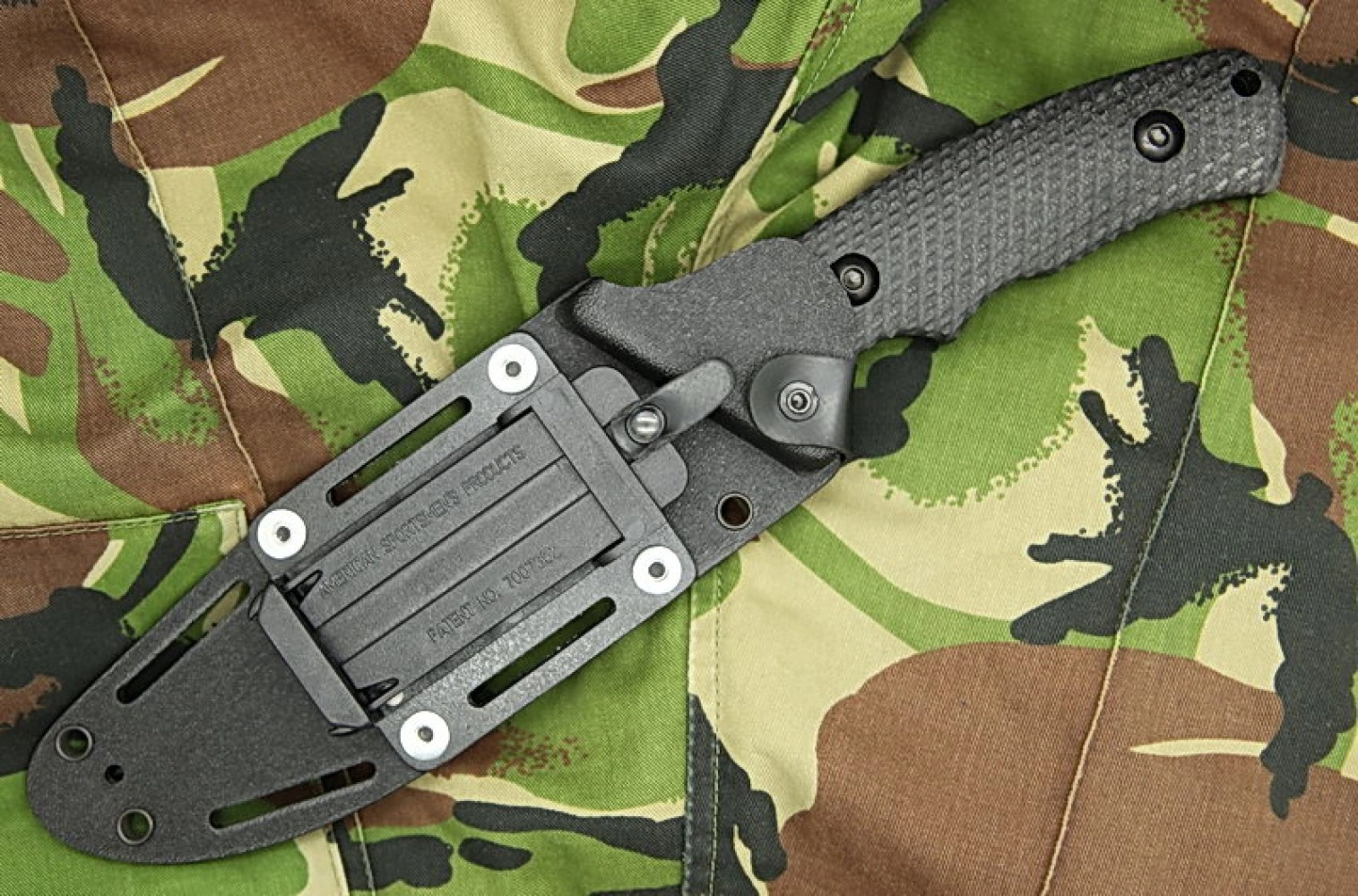 ニノ Нож с фиксированным клинком Zero Tolerance 0170