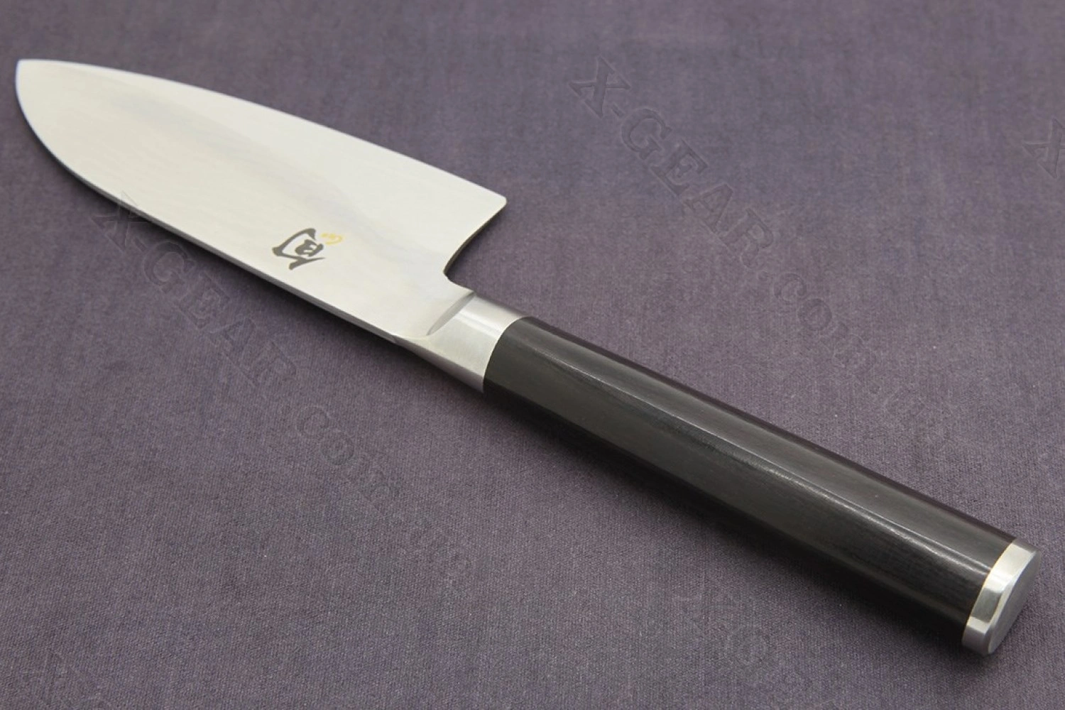 Нож KAI Shun DM 0732 Santoku 4