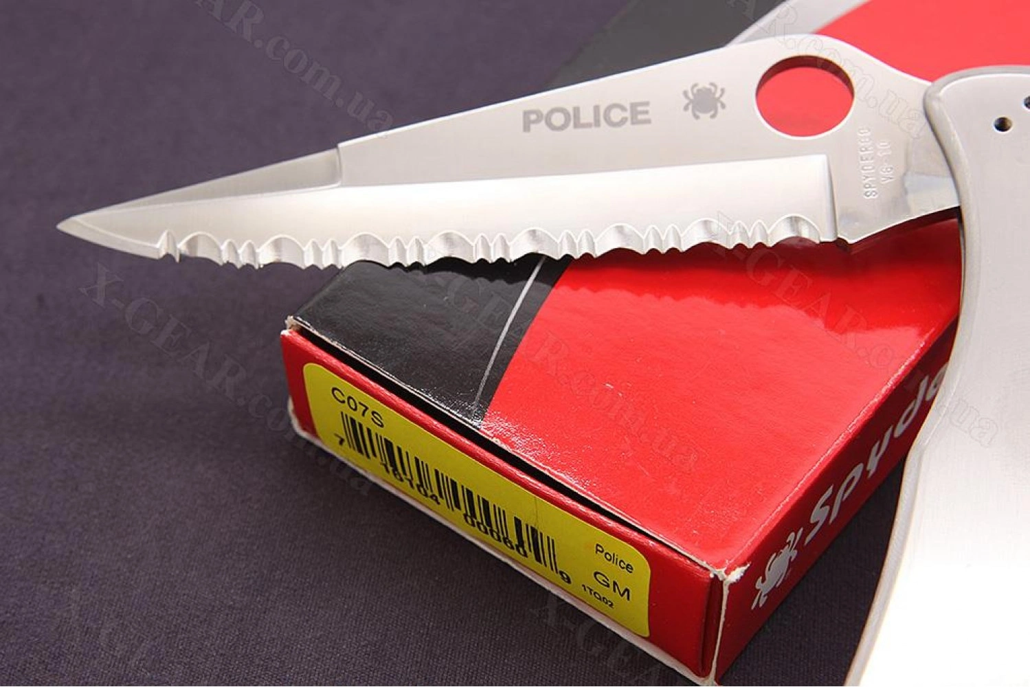 Складаний ніж Spyderco Police Serrated C07S