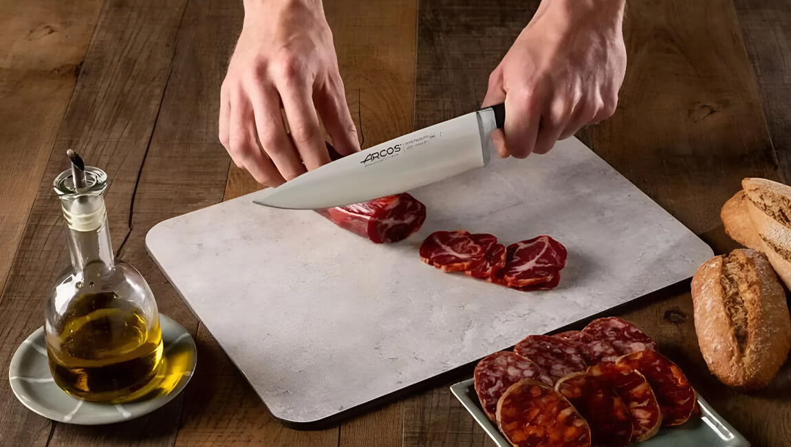 Arcos Chef's Knife 210 мм