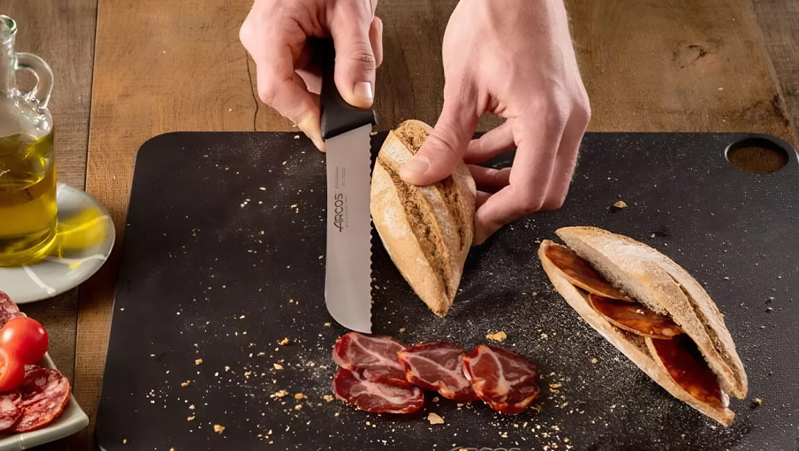 Arcos Niza Bread Knife 200 мм